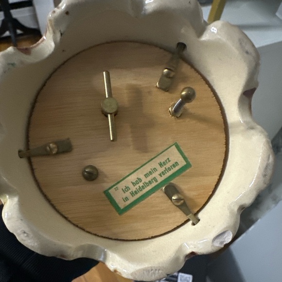 SOLD - Picture 5 of 8